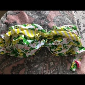 Victoria’s Secret bikini top